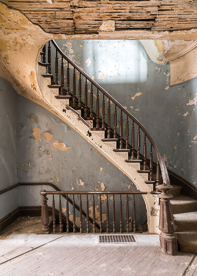 clinton hill brooklyn abandoned townhouse stair before renovation